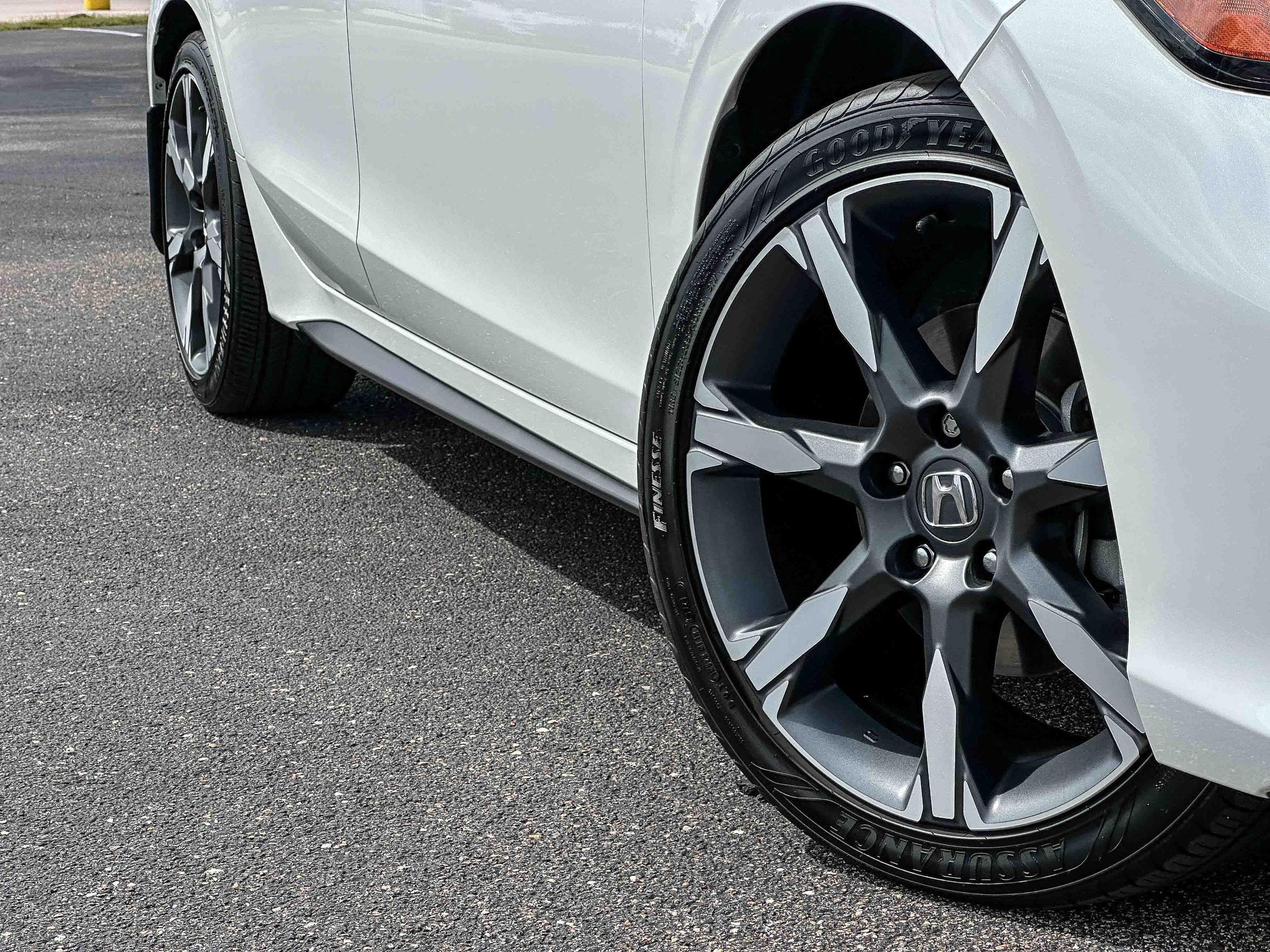 Used 2025 Honda Civic Sport Touring image 3