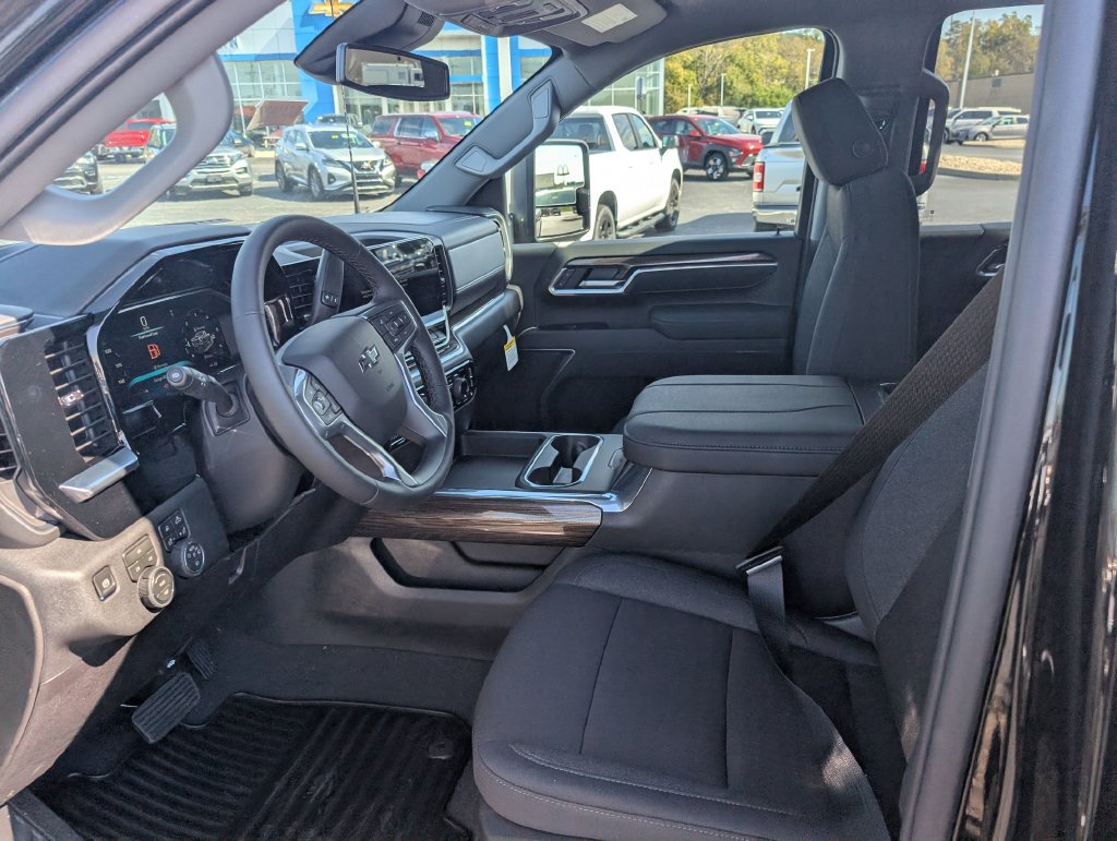 New 2026 Chevrolet Silverado 2500 LT w/ Trail Boss Package AWD/4WD image 16