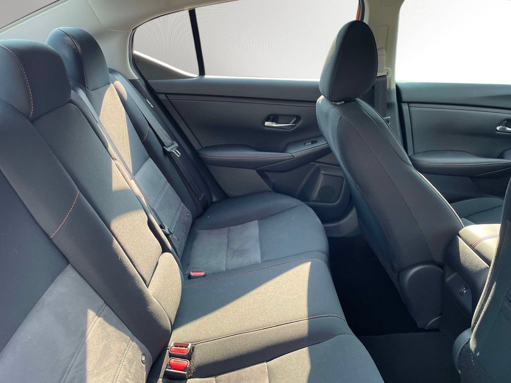 Used 2024 Nissan Sentra SR FWD image 12