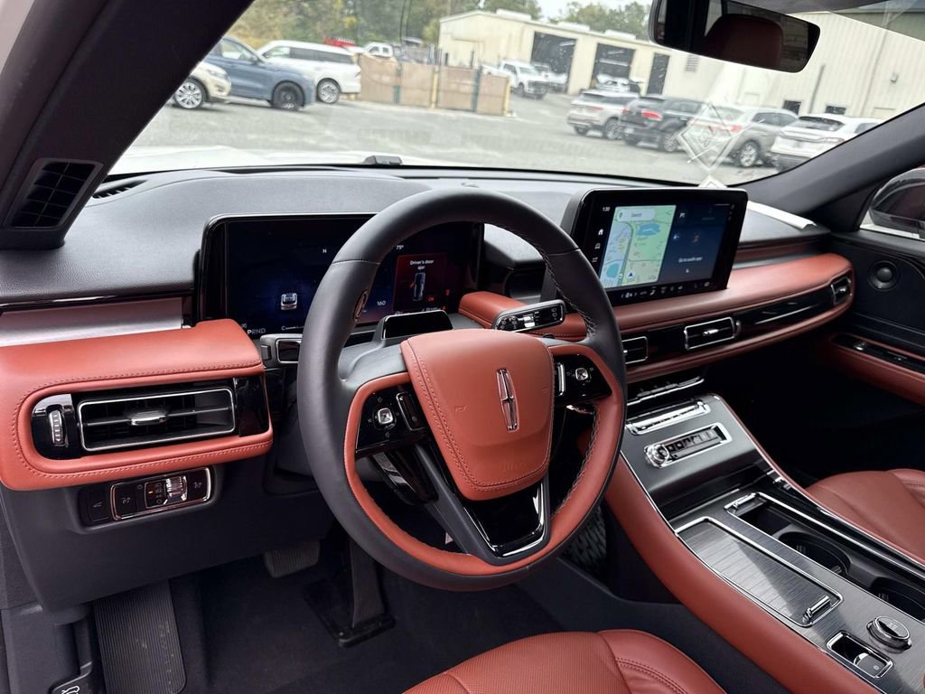 New 2025 Lincoln Aviator Reserve image 34