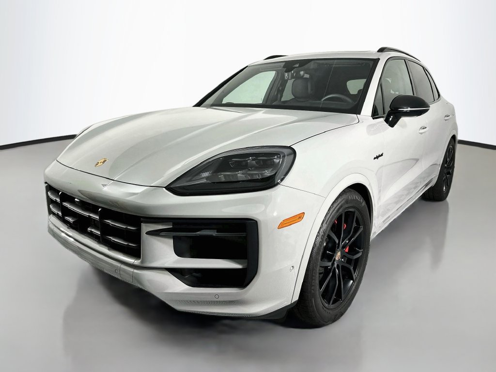 Certified 2025 Porsche Cayenne S