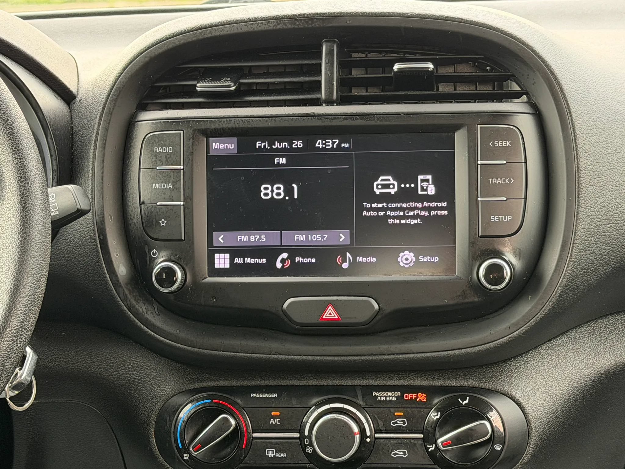 Used 2023 Kia Soul LX w/ Option Group 015 FWD image 20