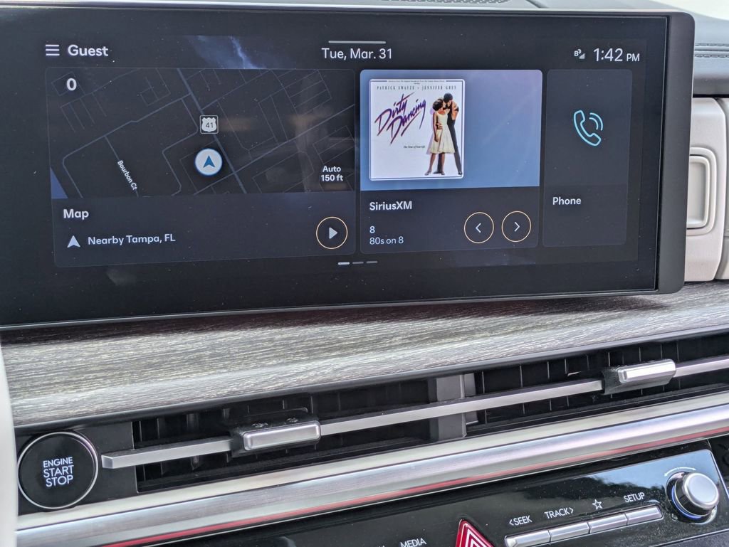 Used 2025 Hyundai Santa Fe Limited image 19