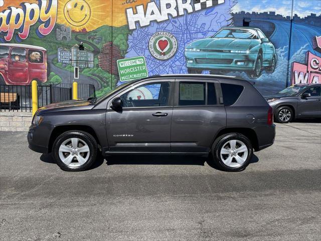 Certified 2016 Jeep Compass Latitude AWD/4WD image 2