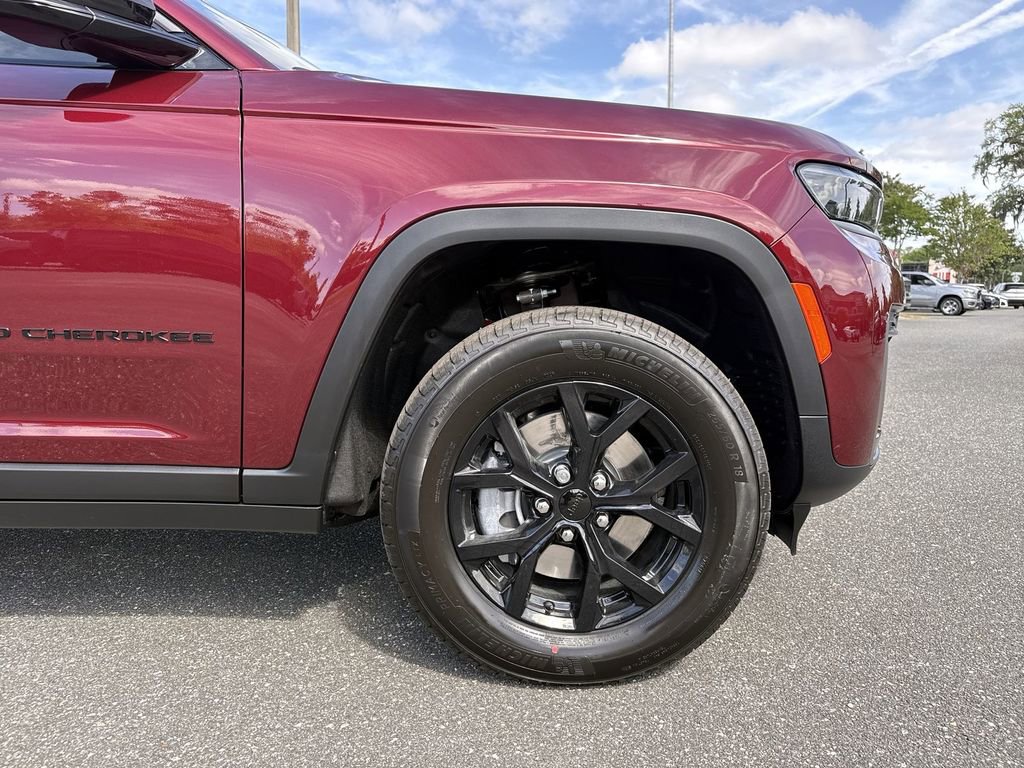 New 2026 Jeep Grand Cherokee L 4WD image 10