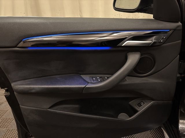 Used 2022 BMW X1 xDrive28i w/ Convenience Package AWD/4WD image 9