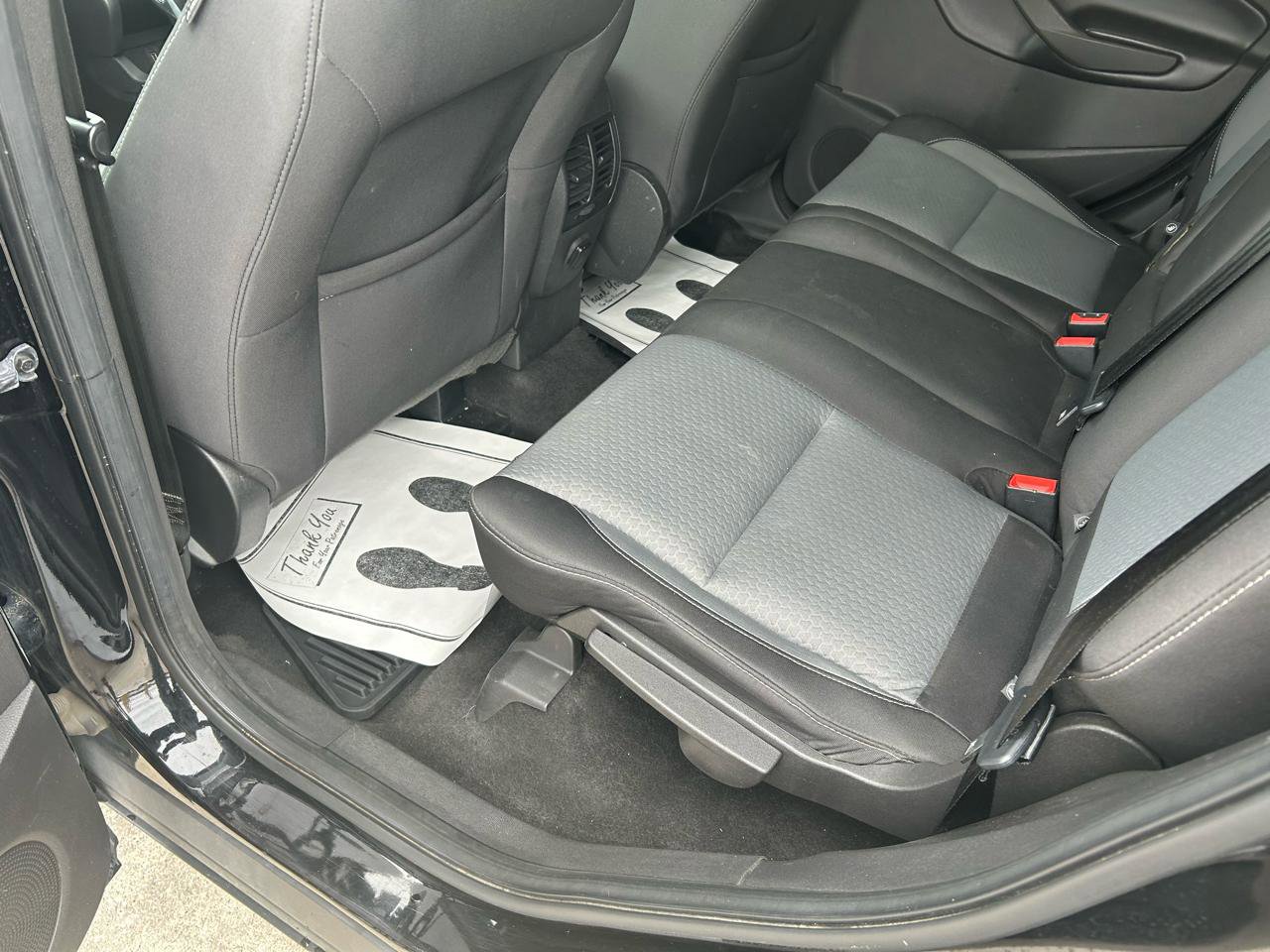 Used 2018 Ford Escape SE image 9