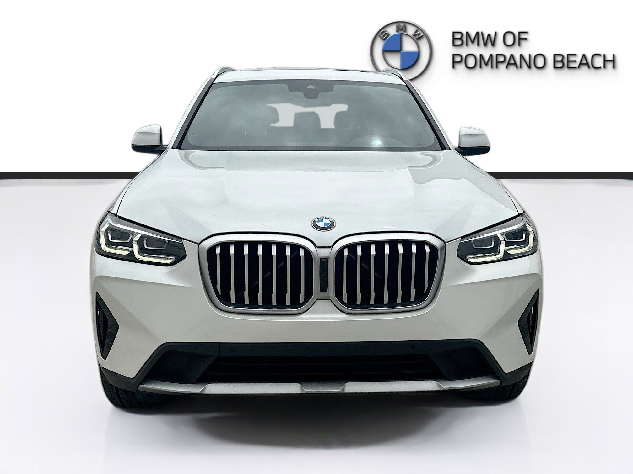 Used 2024 BMW X3 xDrive30i w/ Convenience Package image 2