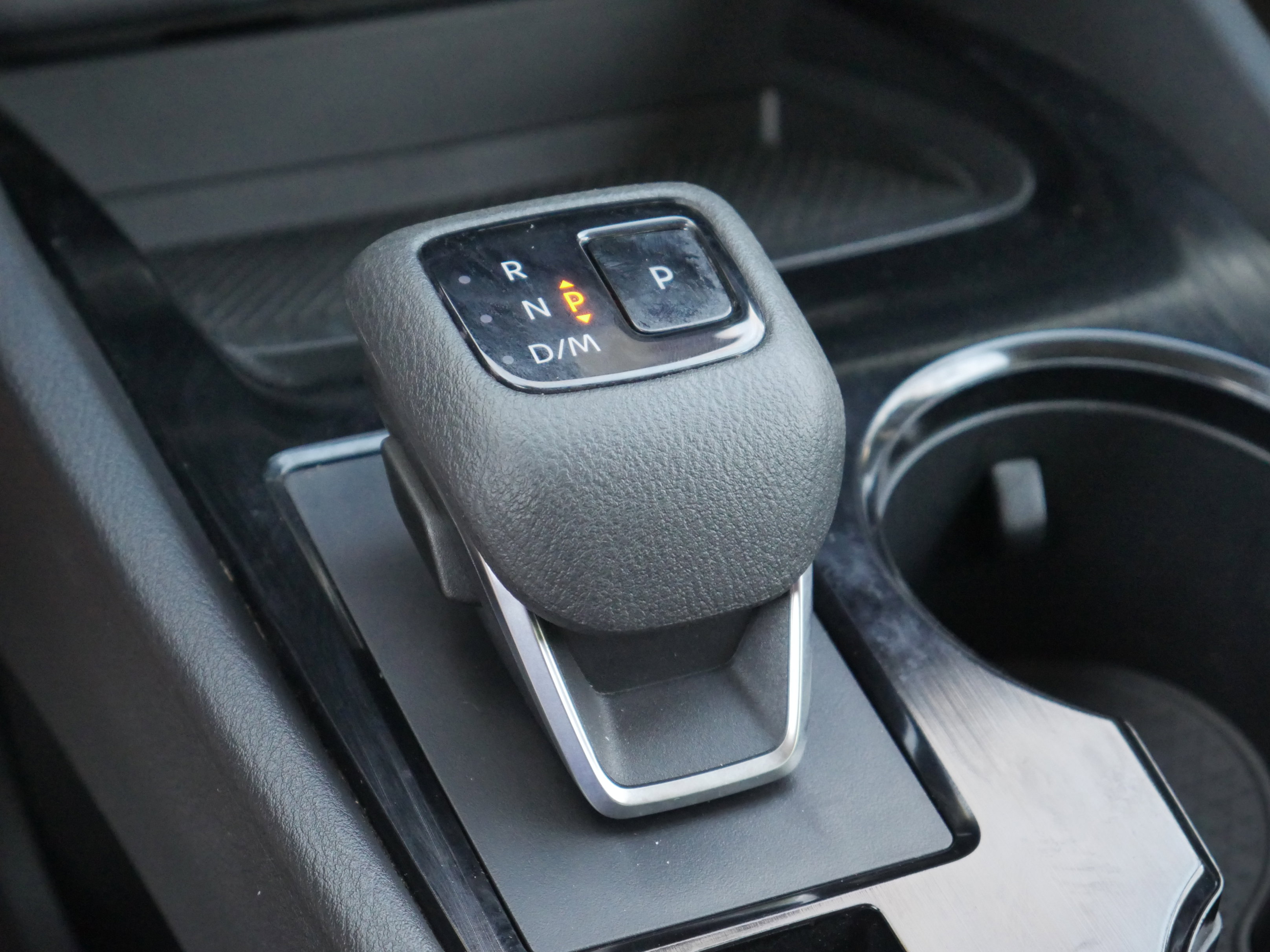 Certified 2023 Nissan Rogue SV image 19