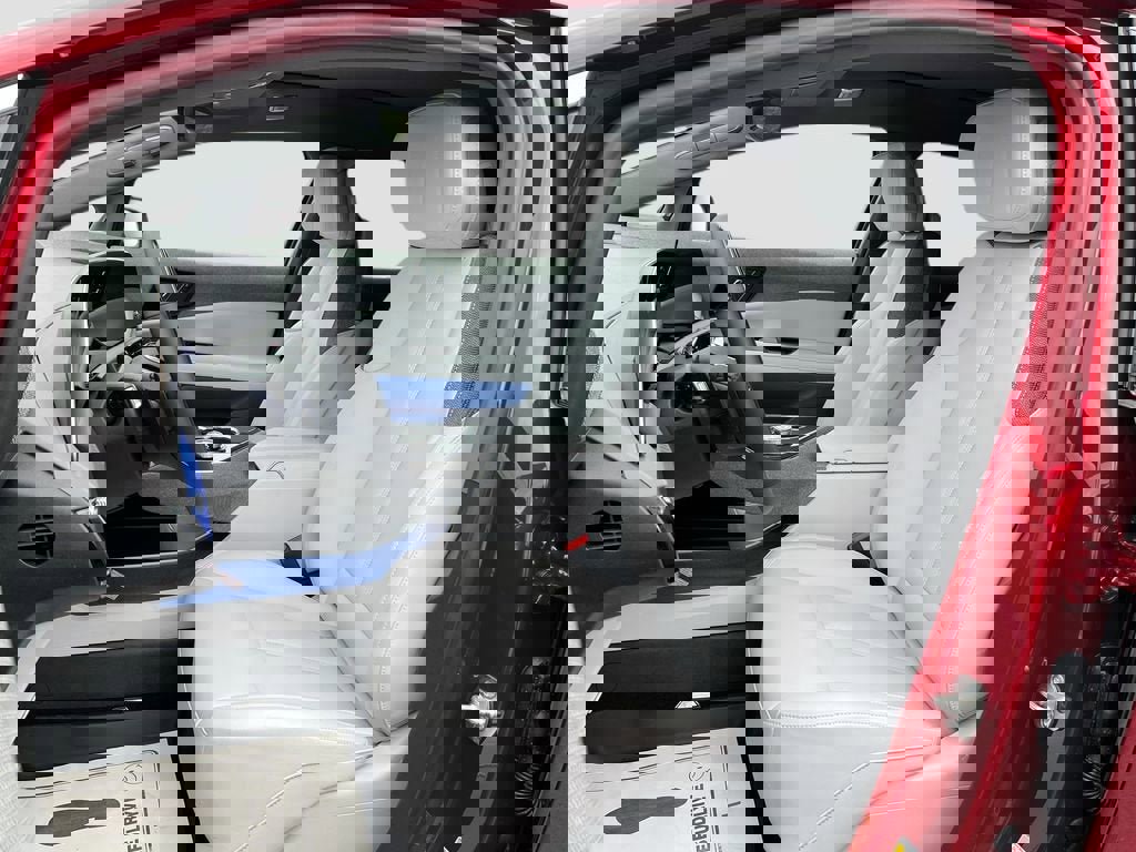 New 2026 Cadillac Optiq Luxury 1 image 21