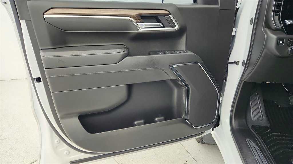 Certified 2025 Chevrolet Silverado 1500 LT Trail Boss image 26