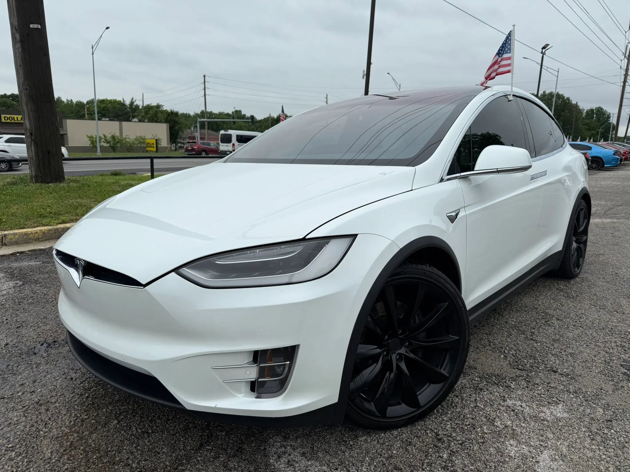 Used 2017 Tesla Model X 100D AWD/4WD image 25