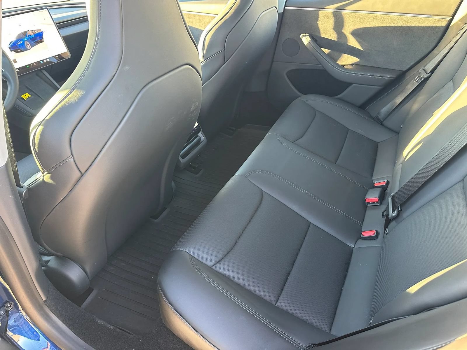 Used 2025 Tesla Model 3 Performance AWD/4WD image 8