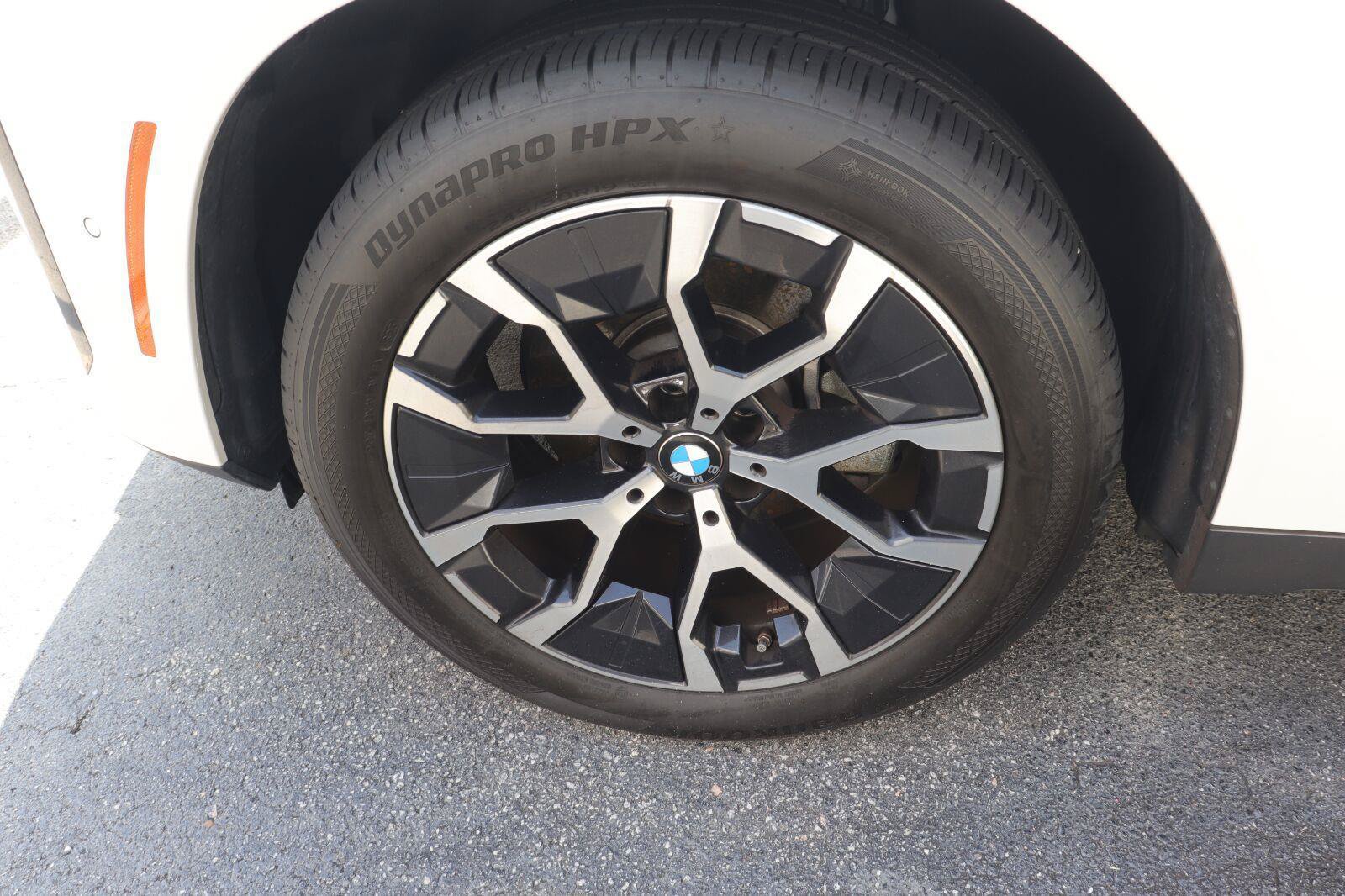 Used 2025 BMW X3 xDrive30i AWD/4WD image 7