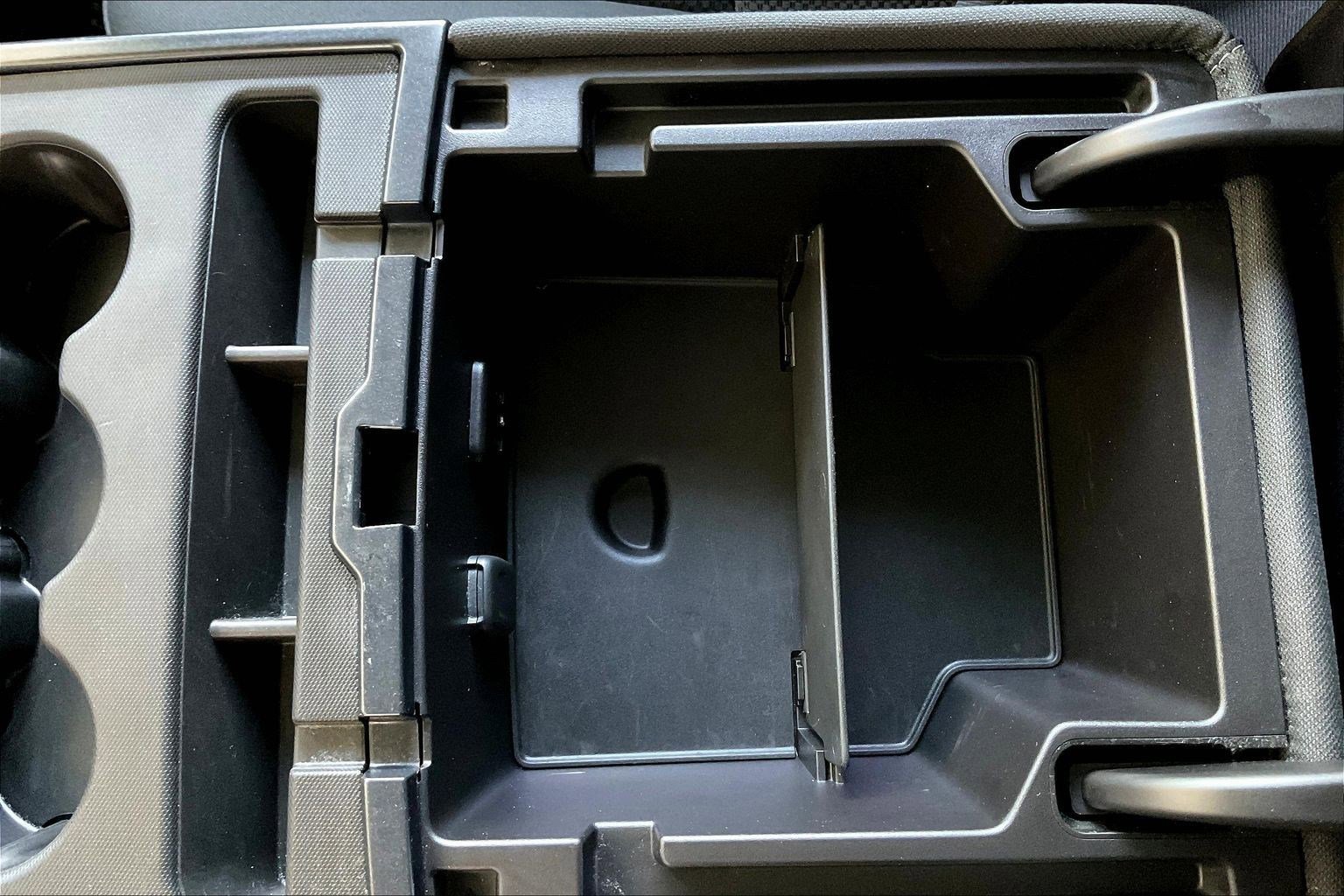 Used 2016 GMC Sierra 1500 SLE w/ SLE Value Package image 17