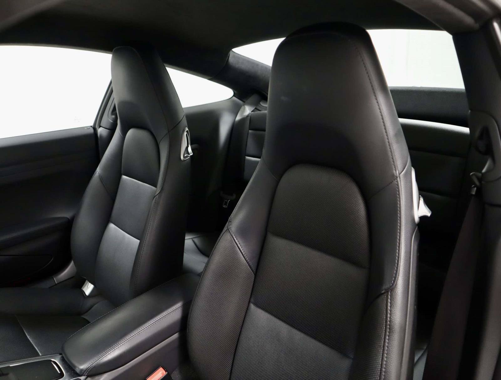 Used 2018 Porsche 911 Carrera S RWD image 17