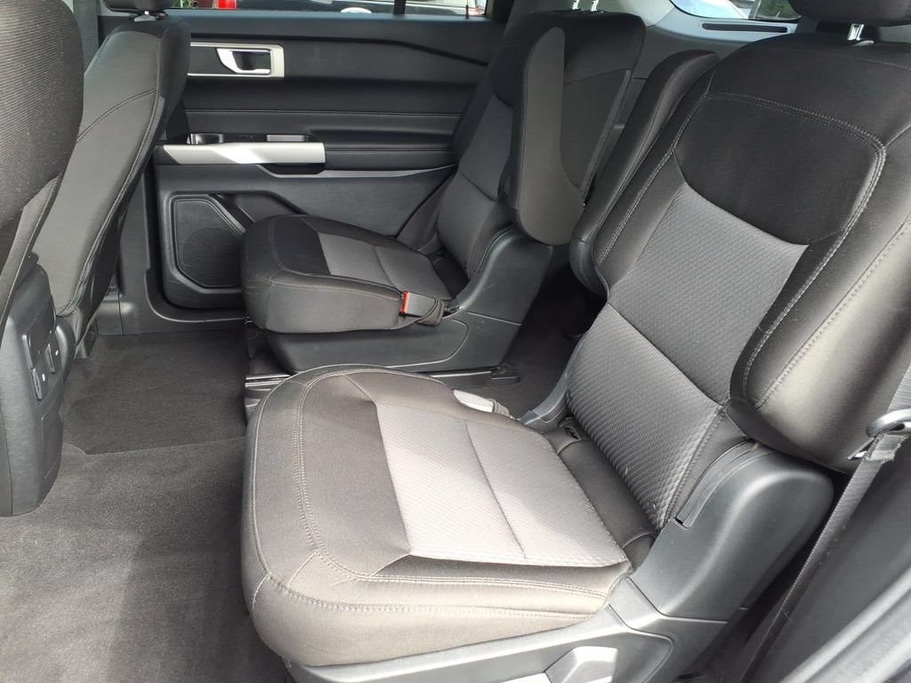 Certified 2023 Ford Explorer XLT AWD/4WD image 17