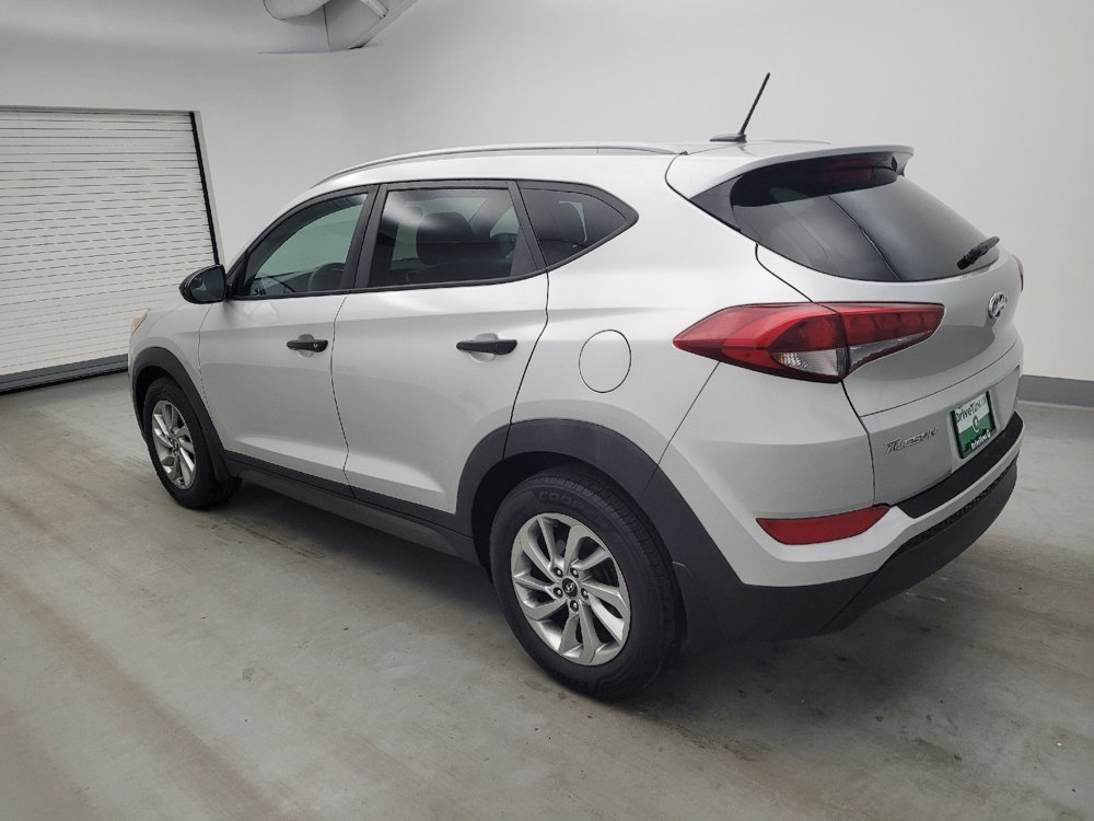 Used 2016 Hyundai Tucson SE w/ Option Group 02 FWD image 3