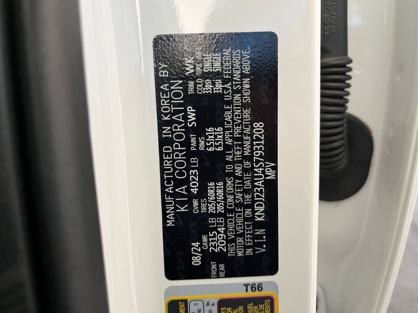 Used 2025 Kia Soul LX w/ LX Technology Package image 27