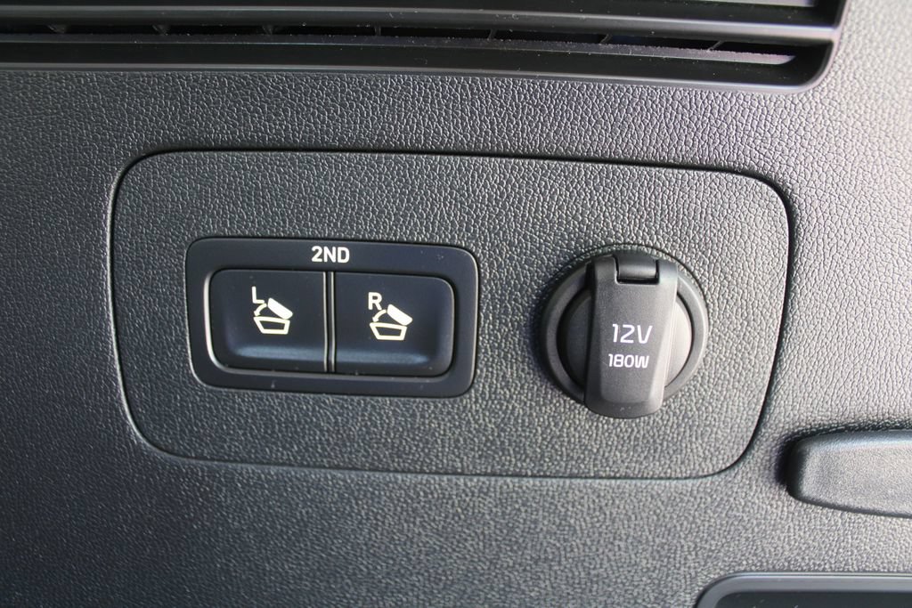 Certified 2023 Kia Sorento SX AWD/4WD image 11