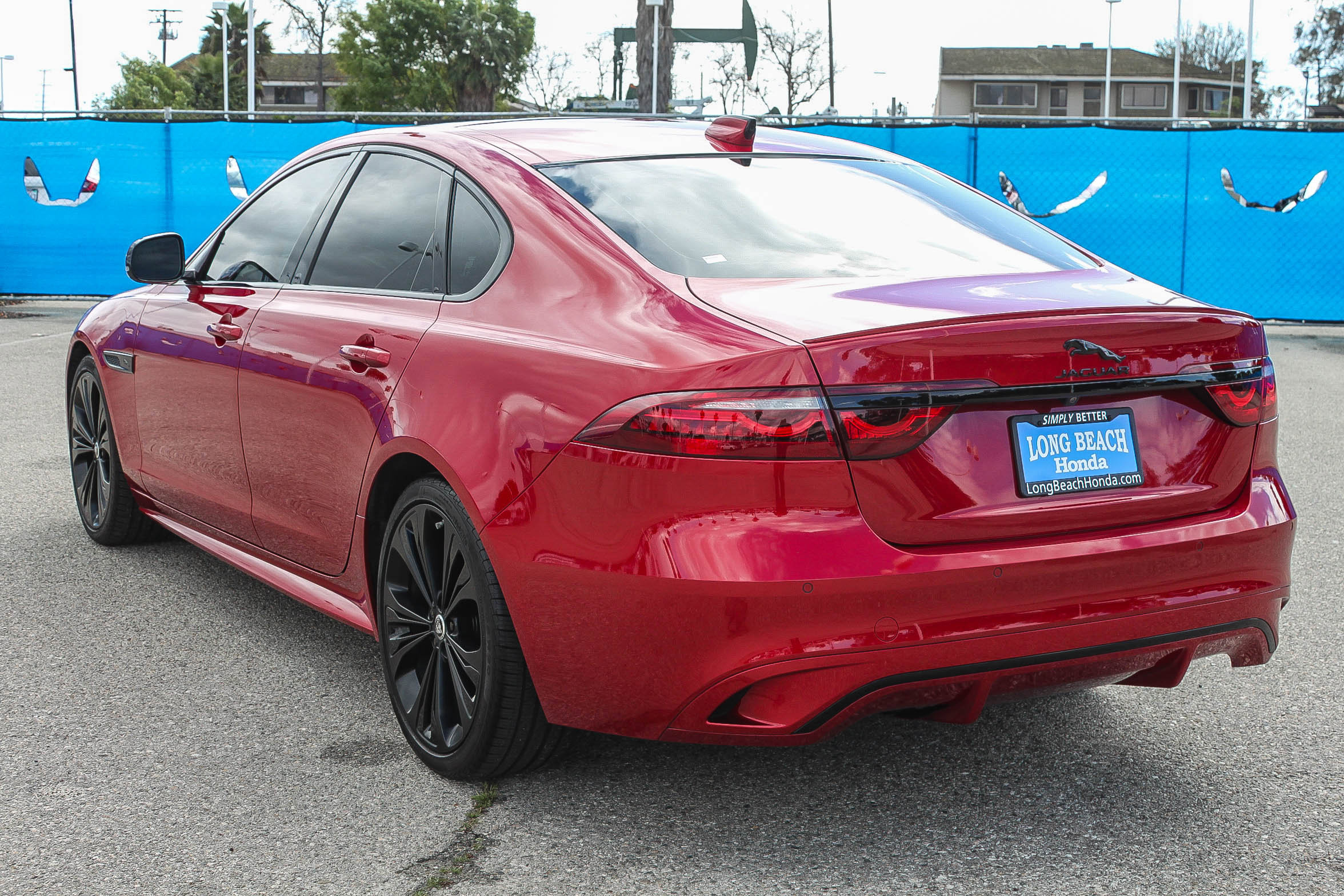 Used 2024 Jaguar XF R-Dynamic SE image 7