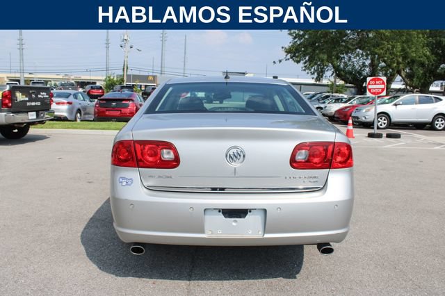 Used 2007 Buick Lucerne CXS w/ Driver Confidence Package FWD image 4