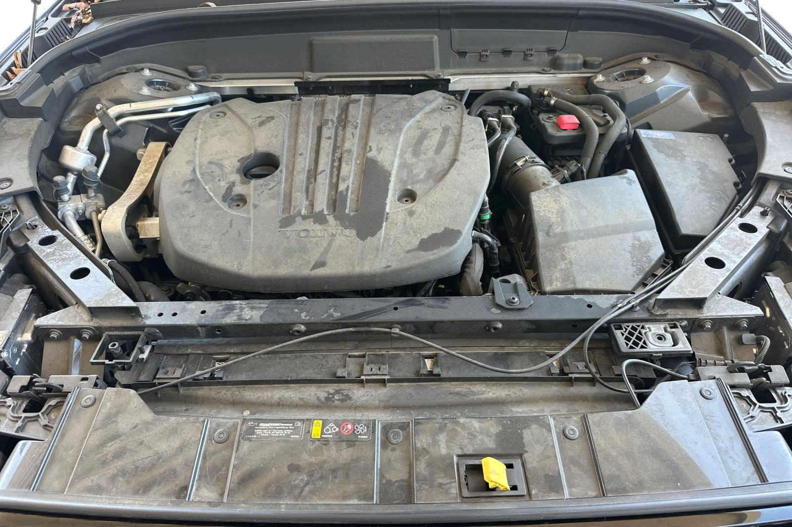Used 2024 Volvo XC60 B5 Core AWD/4WD image 24