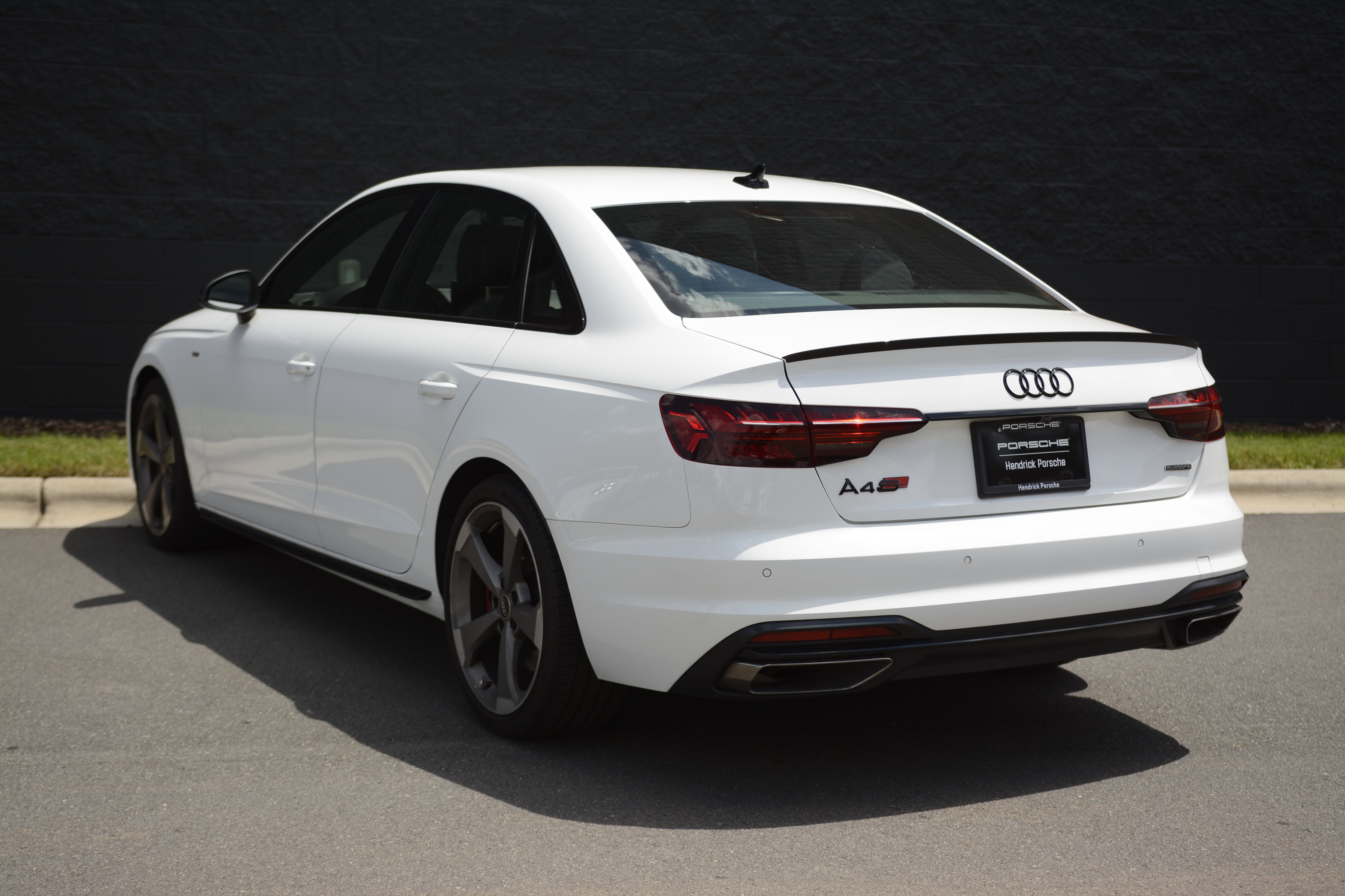 Used 2023 Audi A4 2.0T Premium Plus AWD/4WD image 3
