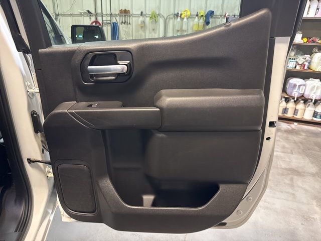 Used 2021 Chevrolet Silverado 1500 Custom image 22