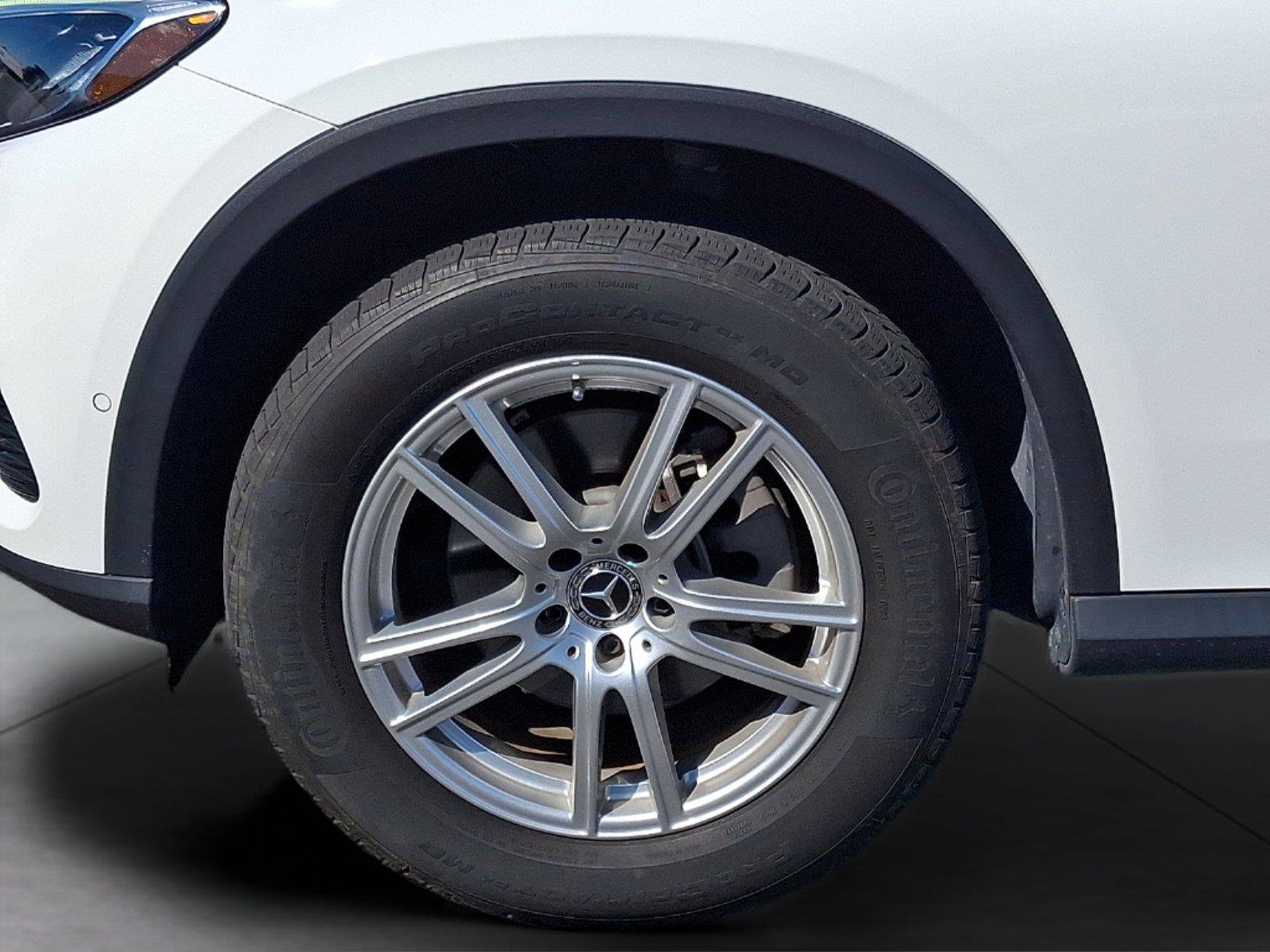 Used 2023 Mercedes-Benz GLC 300 4MATIC image 29