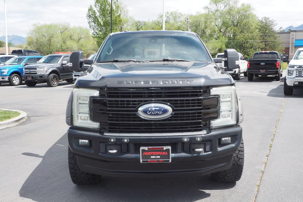 Used 2017 Ford F250 Platinum w/ FX4 Off-Road Package AWD/4WD image 2