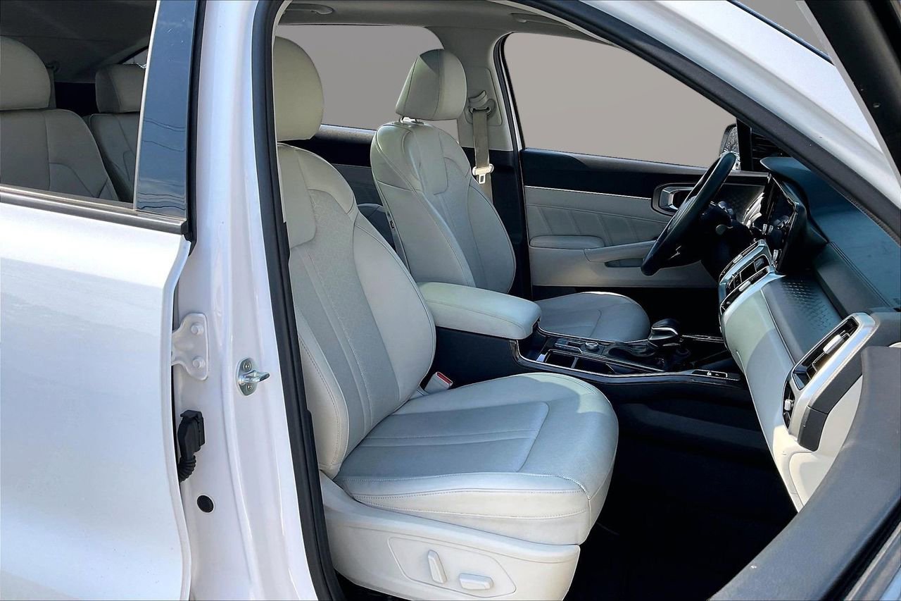 Used 2021 Kia Sorento SX image 25