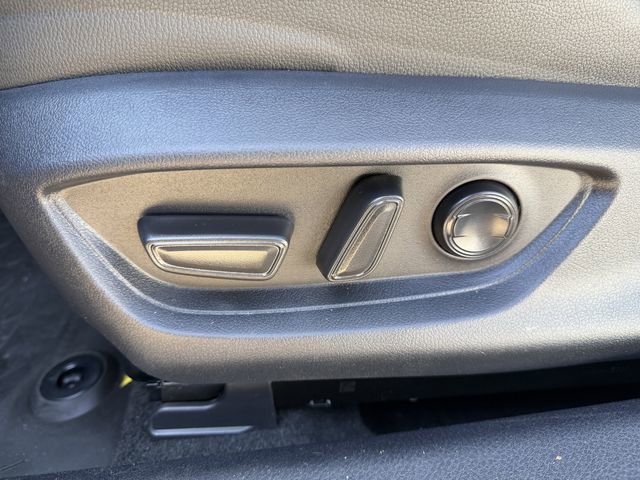 Certified 2025 Toyota Camry SE w/ Convenience Package image 25