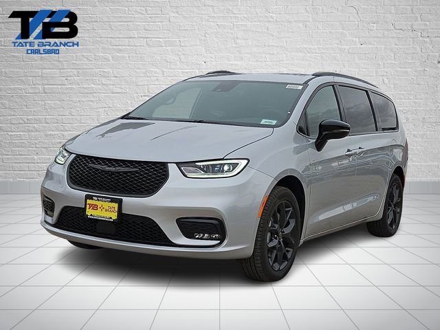 New 2026 Chrysler Pacifica Select w/ S Appearance Package