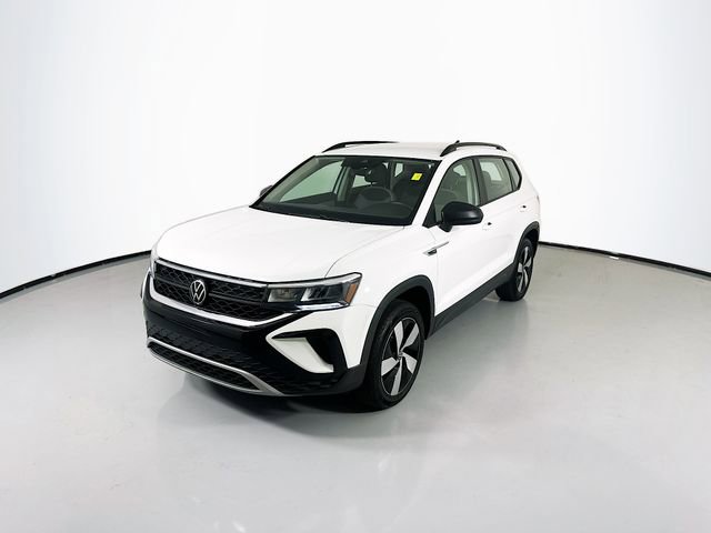 Used 2024 Volkswagen Taos S image 5