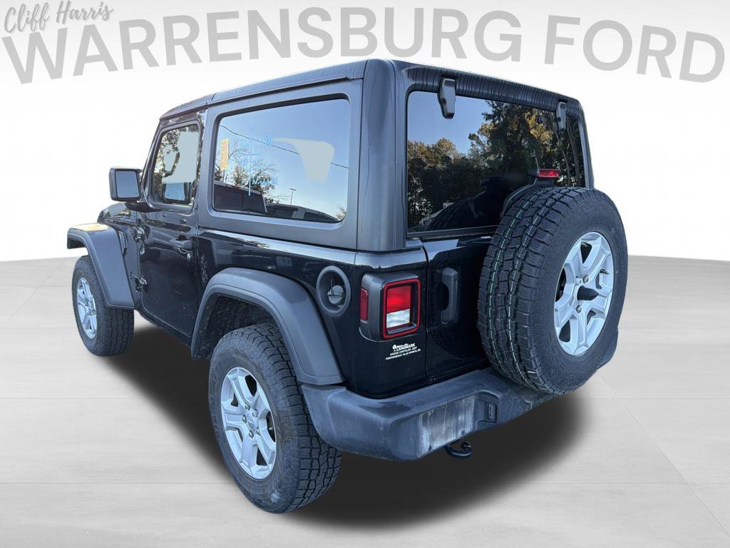 Used 2021 Jeep Wrangler Sport AWD/4WD image 5