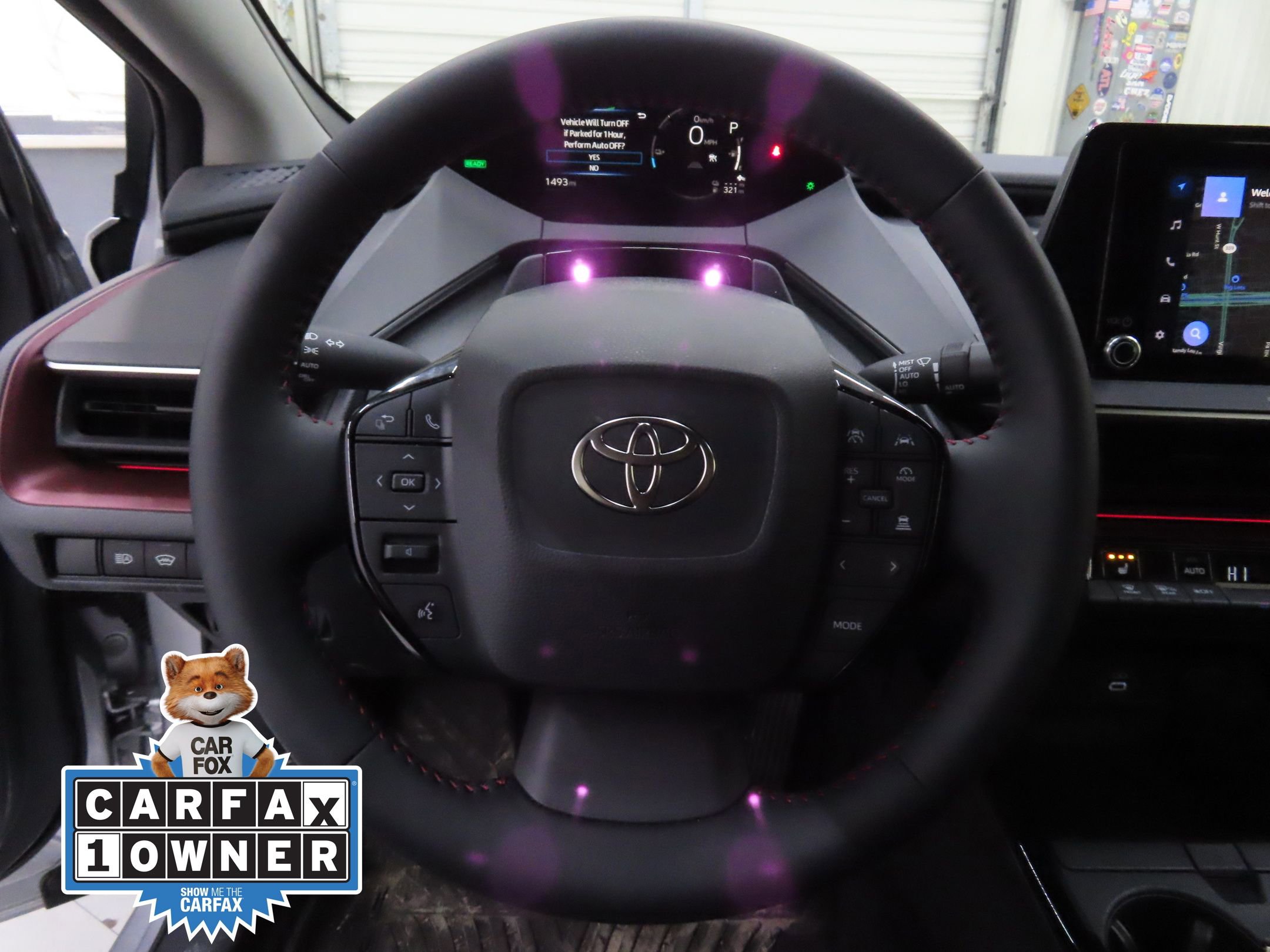 Used 2025 Toyota Prius Plug-In Hybrid image 14