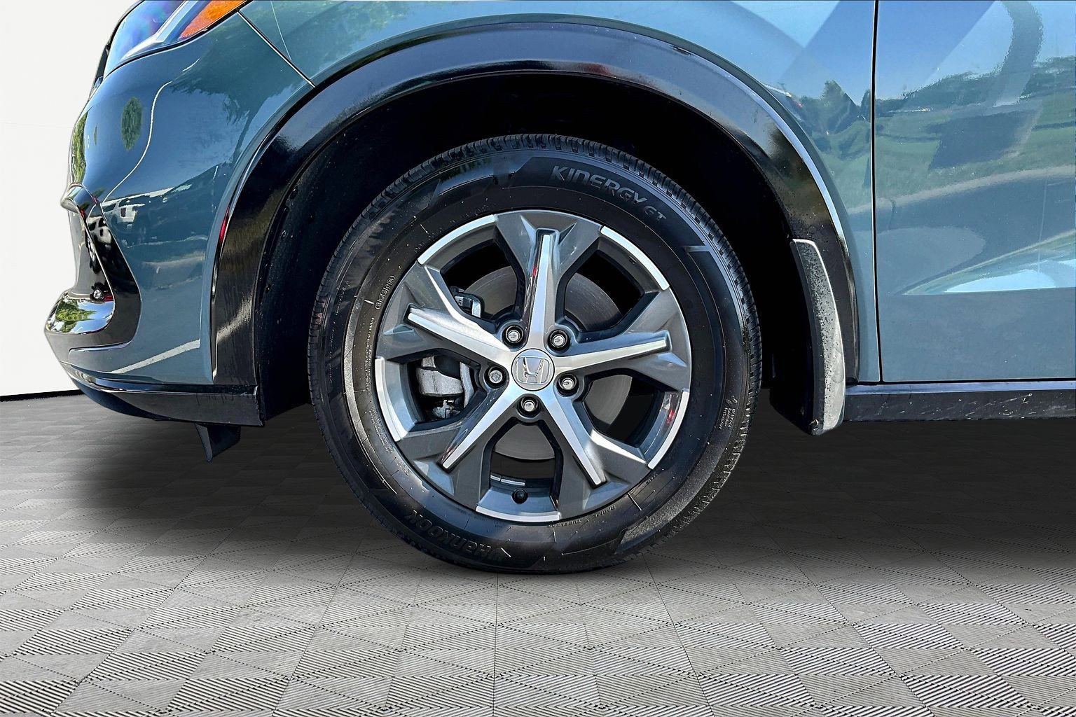 Used 2024 Honda HR-V EX-L image 34