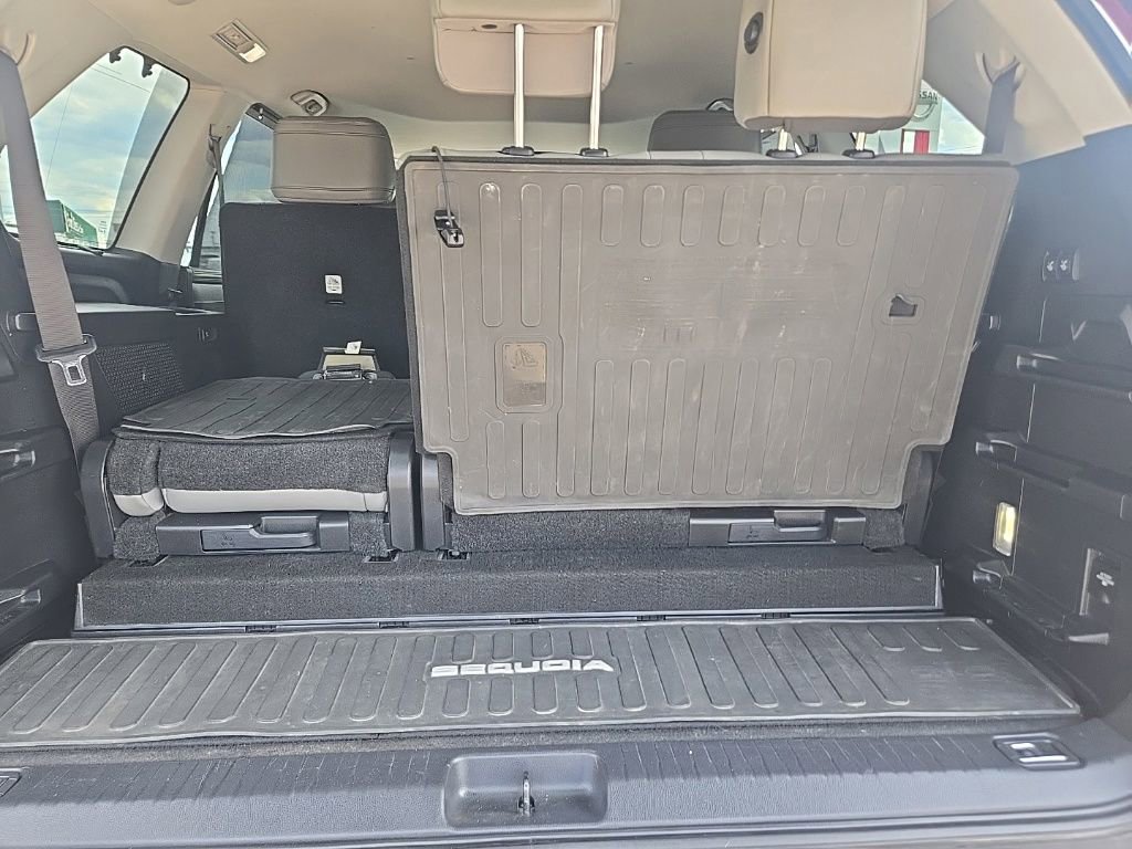 Used 2023 Toyota Sequoia Limited AWD/4WD image 49