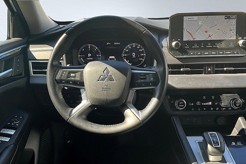 Used 2023 Mitsubishi Outlander SEL image 20