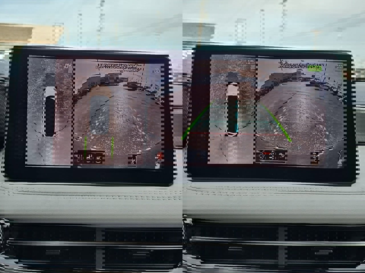 New 2026 INFINITI QX60 Luxe image 16