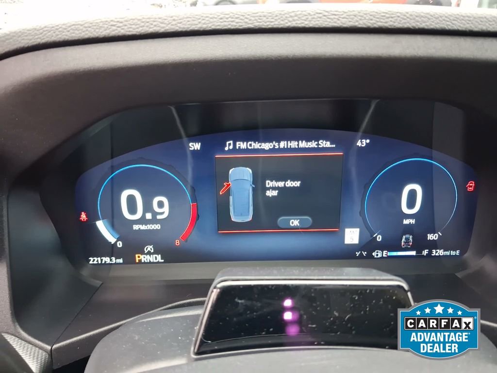 Used 2025 Ford Explorer ST-Line image 18