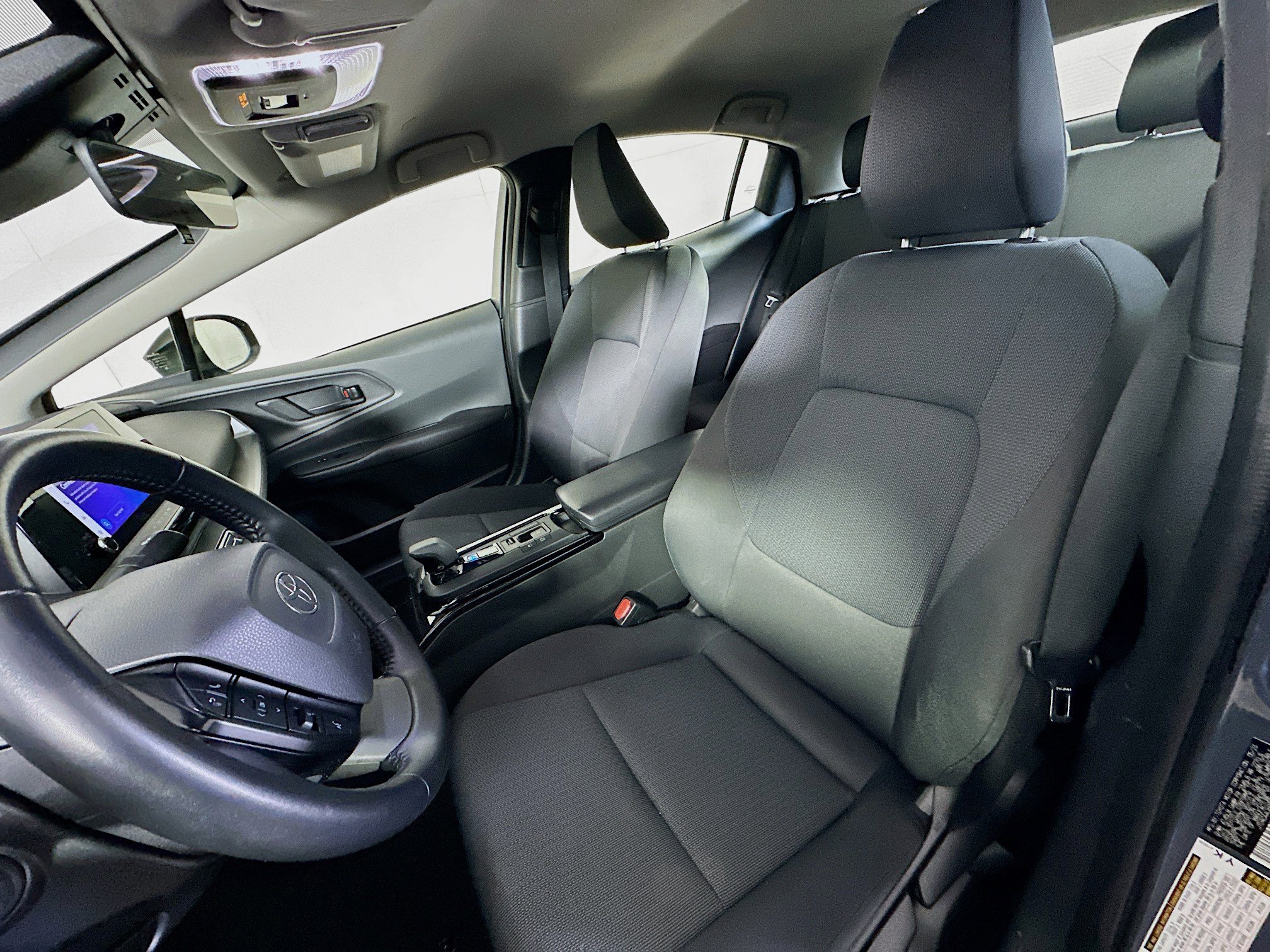 Used 2023 Toyota Prius LE image 13