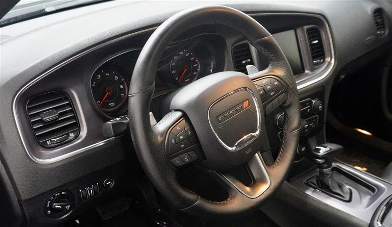 Used 2016 Dodge Charger R/T w/ Plus Group image 11