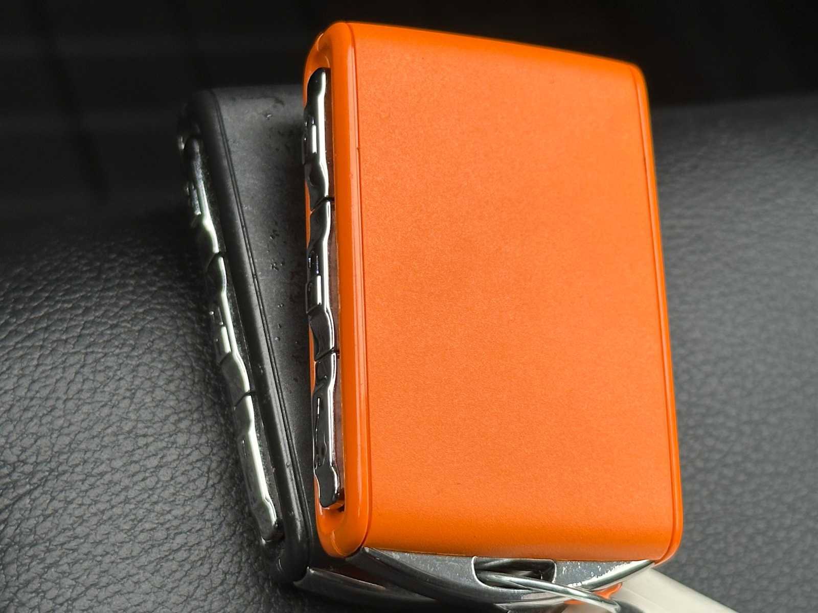 Used 2025 Volvo XC40 B5 Plus w/ Protection Package Premier image 34