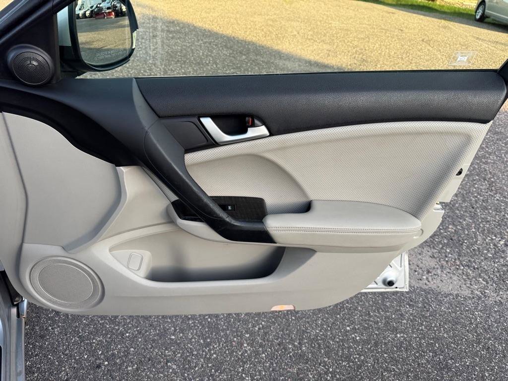 Used 2013 Acura TSX Sedan FWD image 30