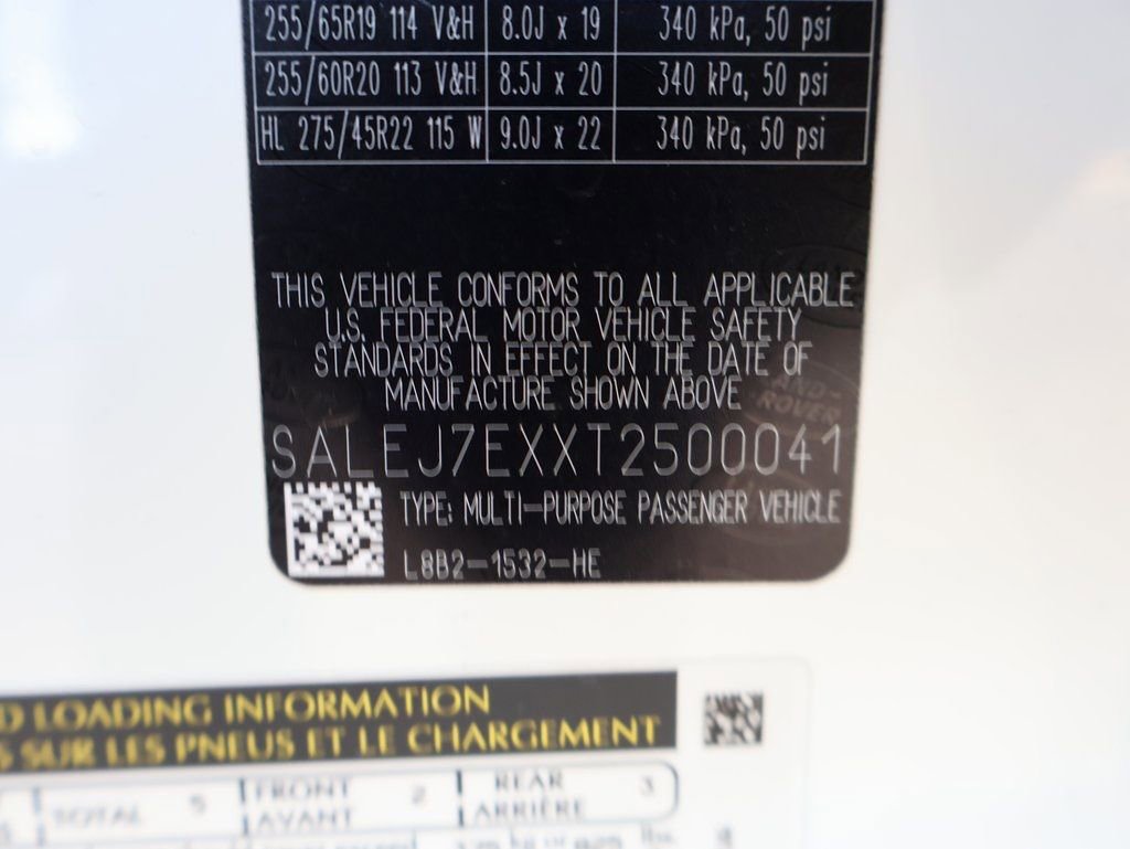 New 2026 Land Rover Defender 110 S image 40