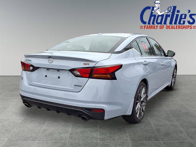 Certified 2024 Nissan Altima 2.0 SR image 4