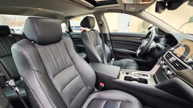 Used 2019 Honda Accord EX-L image 39
