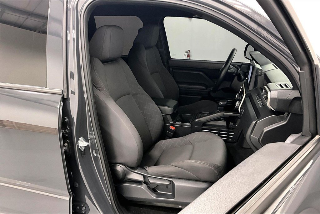 Used 2024 Toyota Tacoma SR RWD image 9